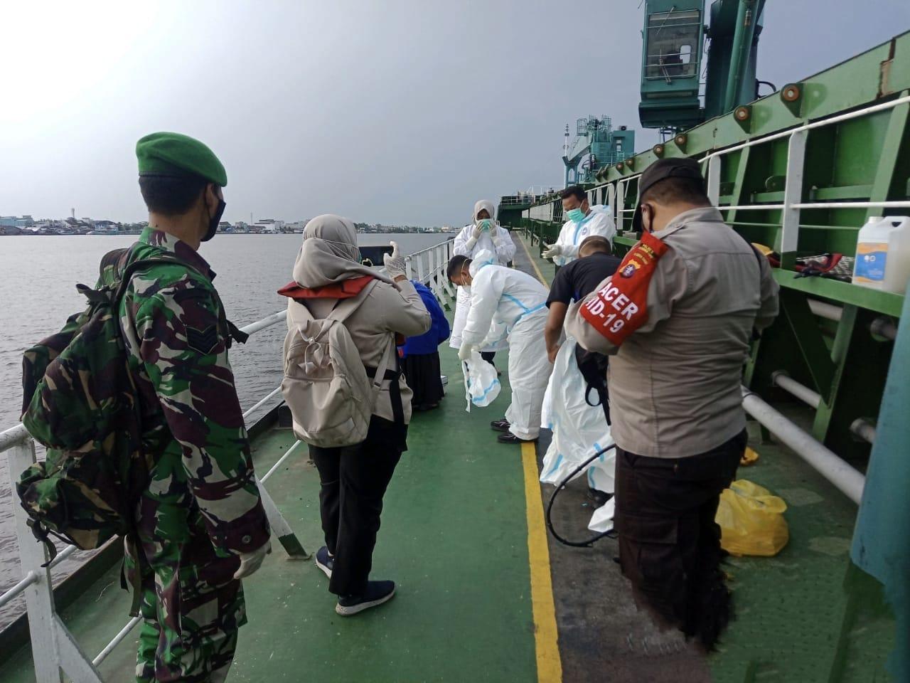 Nahkoda Kapal Positif Covid-19, Sembilan Kru Dirapid Antigen