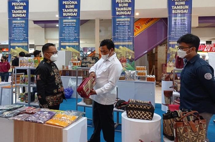 Digitalisasi UMKM dan Pariwisata Tingkatkan Daya Saing Pelaku Usaha