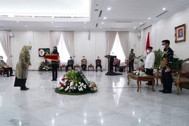 Membanggakan, Wapres RI Berikan Penghargaan Ini Untuk Bupati Kobar