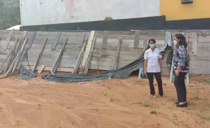 Puskemas Tumbang Kaman Rawan Longsor