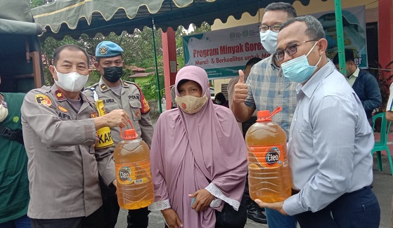 PT. CBI Kembali Gelar Pasar Murah Minyak Goreng, Rp11.500 per Liter