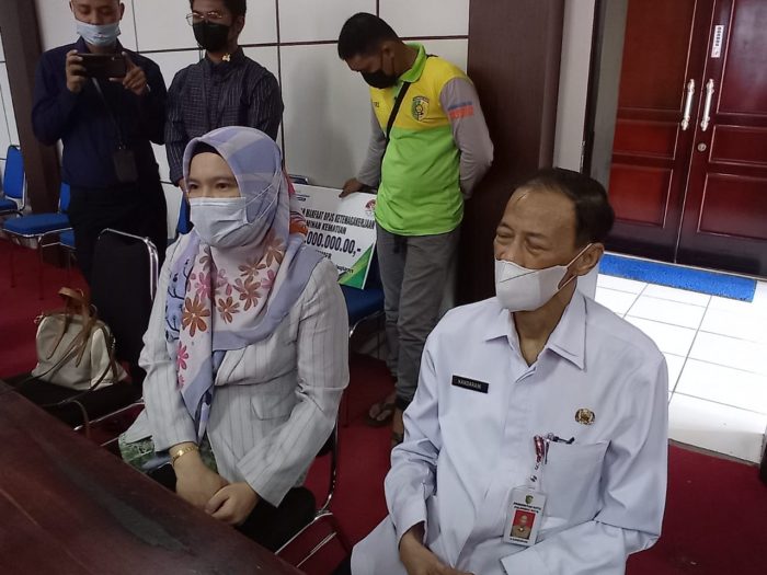 BPJS Serahkan Santunan JKM Milik Pekerja Honorer Pemko Palangka Raya