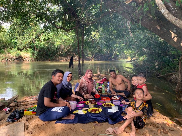 Sungai Mangat, Wisata Andalan Melawi