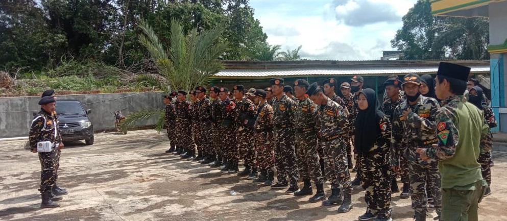 Banser Sukamara Amankan Pengajian Akbar KH. Anwar Zahid di Balai Riam