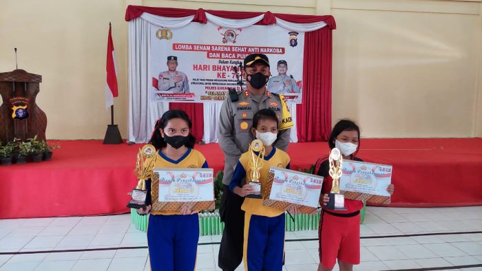 Semarak Hari Bhayangkara Ke-76, Polres Gunung Mas Gelar Lomba Senam dan Membaca Puisi