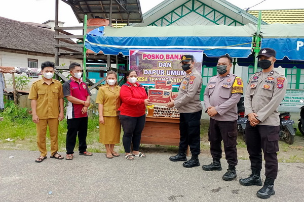 Dua Desa Terdampak Banjir di Katingan Hilir Terima Bantuan