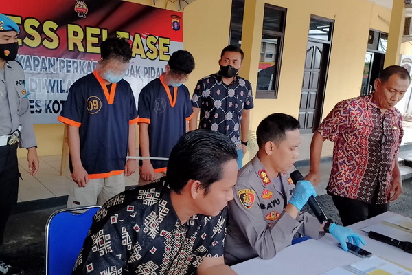 Curi Rokok Senilai Rp30 Juta Lebih, Mantan Karyawan Toko di Pangkalan Bun Ditangkap