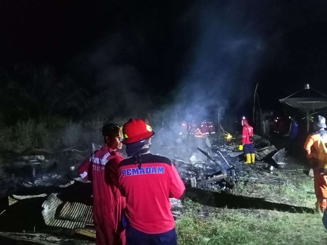 Ditinggal Pergi Cari Makan, Rumah Warga di Pasir Panjang Hangus Terbakar