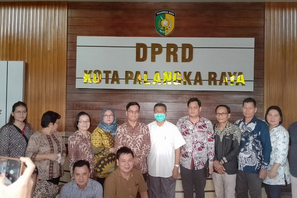 Tiopilus Sebut Kaltim dan Kalteng Banyak Persamaan