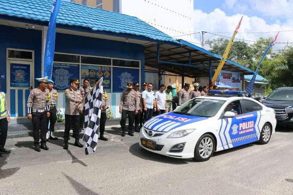 Kapolres Katingan Lepas Peserta Balik Mudik Gratis
