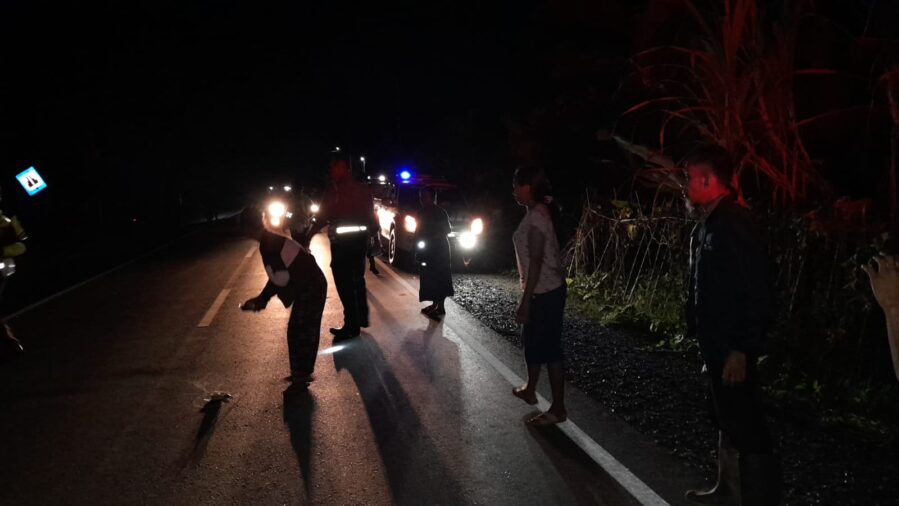 Warga di Kapuas Tewas Ditabrak Truk Tangki Saat Menyebrang Jalan
