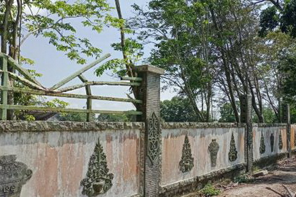 Imbas Tebangan Pohon Hutan Kota, Pagar Stadion Panunjung Tarung Kapuas Rusak