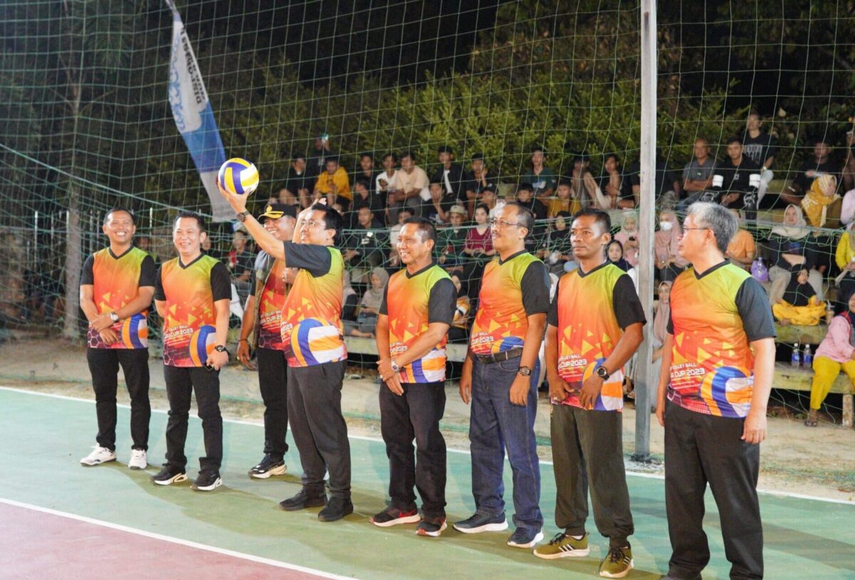 Buka Turnamen Bola Voli Sukamara Cup, Kaspinor Harap Lahir Bibit Atlet yang Tangguh