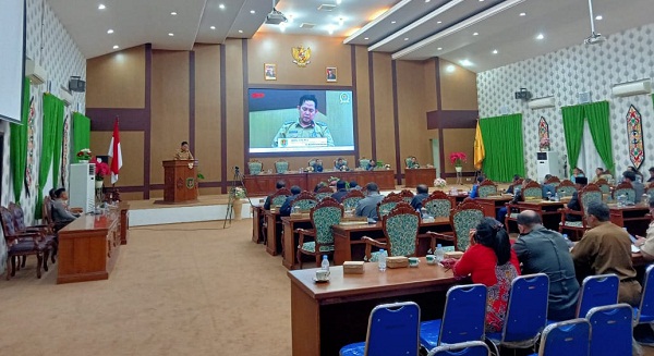 Pj Bupati Katingan Tanggapi Pandangan Umum Fraksi DPRD