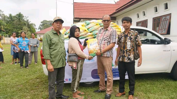 Antusias Masyarakat Berbondong-bondong Serbu Pasar Murah Katingan