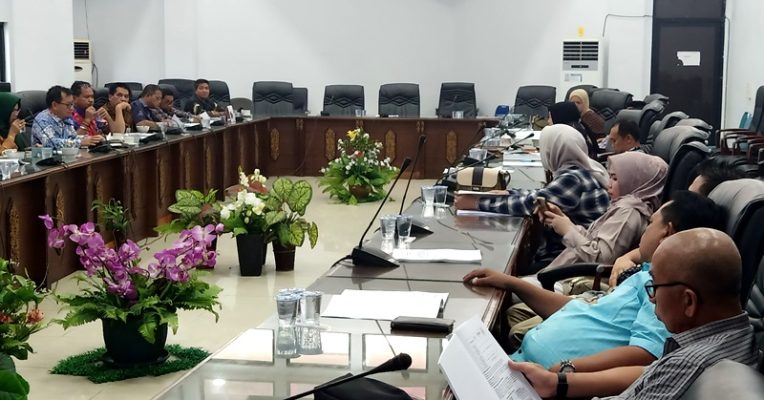 DPRD dan Pemkab Barut Rapat Bahas Hasil Evaluasi Gubernur Kalteng Terkait Anggaran