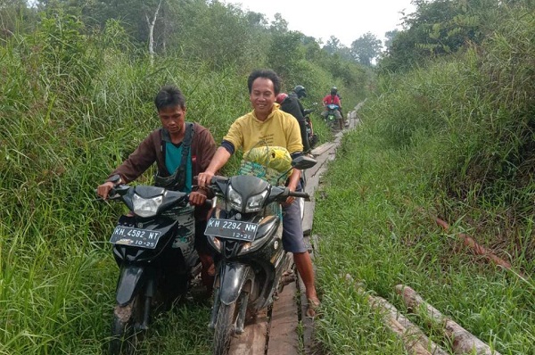 Warga Desa Tumbang Panggo dan Luwuk Kiri Keluhkan Jalan Penghubung Antardesa