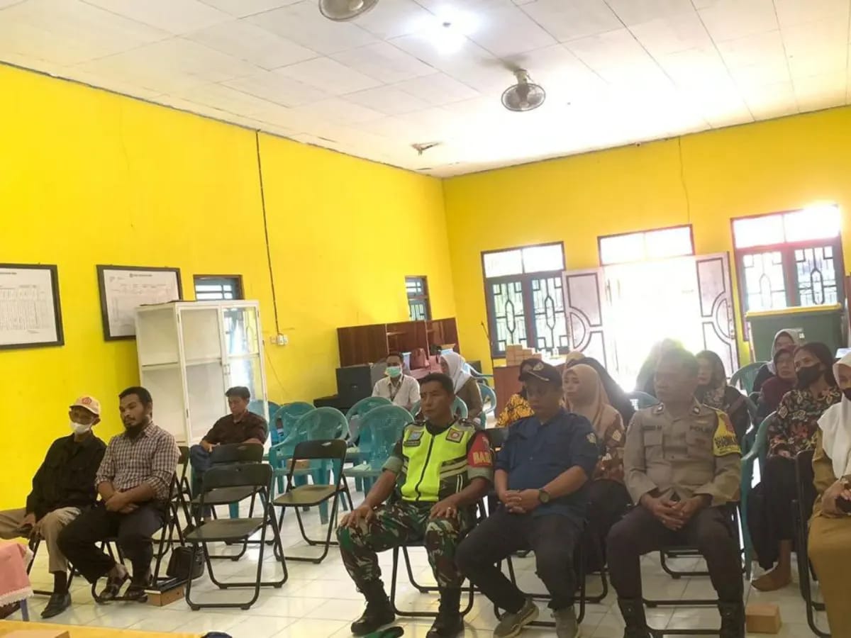 Hadiri Musyawarah Masyarakat, Babinsa Kelurahan Raja Sampaikan ini