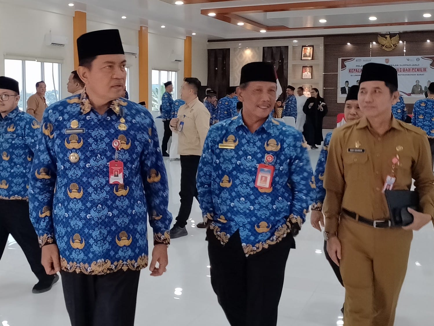 Pj Bupati Budi Santosa Inginkan Dinas-dinas di Kobar Tingkatkan Kualitas