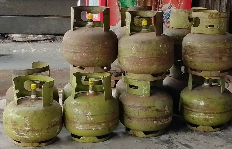 Harga Gas Elpiji 3 Kg Naik Menjadi Rp 40 Ribu, Warga Pangkalan Bun Terbebani