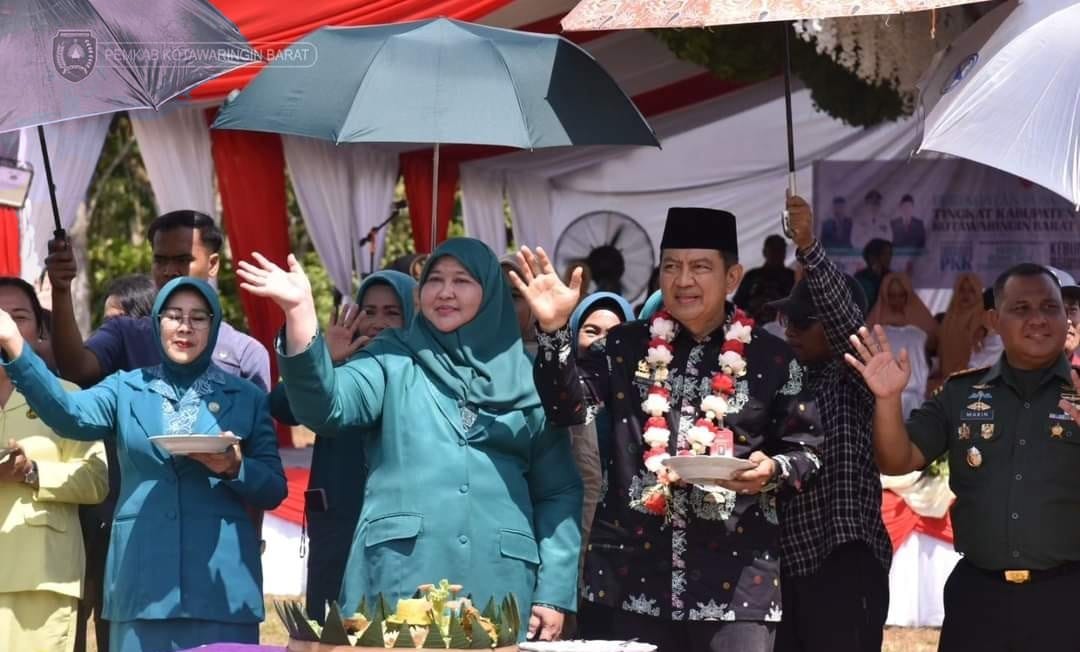 HKG PKK ke-52: Pj Bupati Budi Santosa Ajak Kader PKK Jadi Pelopor Kegiatan Positif