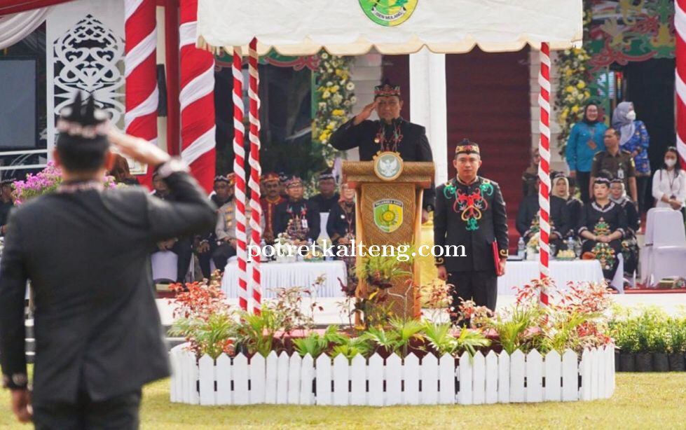 Wakil Gubernur Edy Pratowo Pimpin Upacara HUT ke-59 Pemerintah Kota Palangka Raya