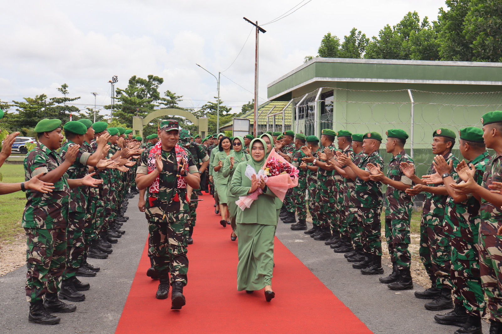 Panglima Korem 102/Pjg Kunjungi Kodim 1019/Katingan, Ajak Prajurit Jaga Kesehatan dan Dukung Program Pemerintah