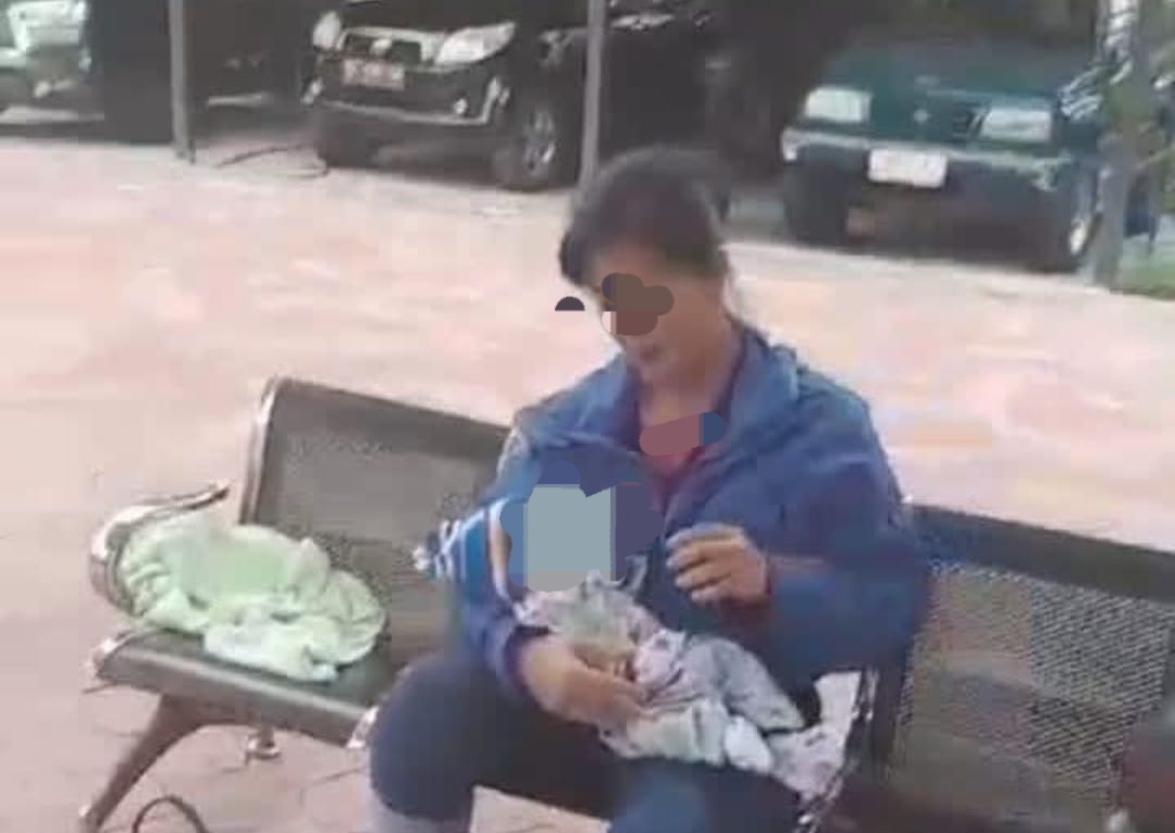 Ibu Bawa Bayi Datangi Dinsos Kobar, Cari Suami yang Diduga Kabur dari Tanggung Jawab