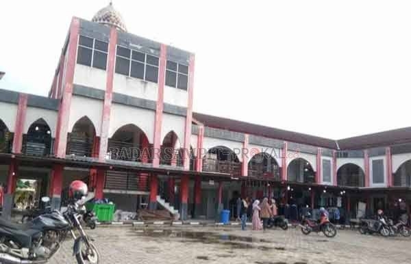 Pedagang Minta Pemerintah Daerah Segera Renovasi Atap Pasar Taman Kota Sampit