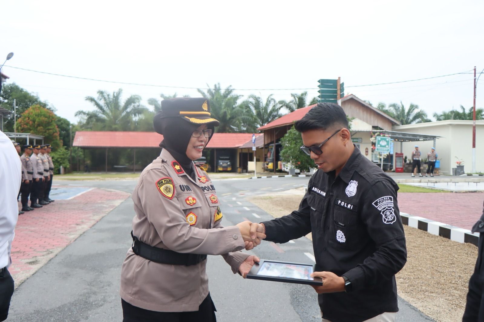 11 Personel Berprestasi Polres Katingan Dapat Penghargaan