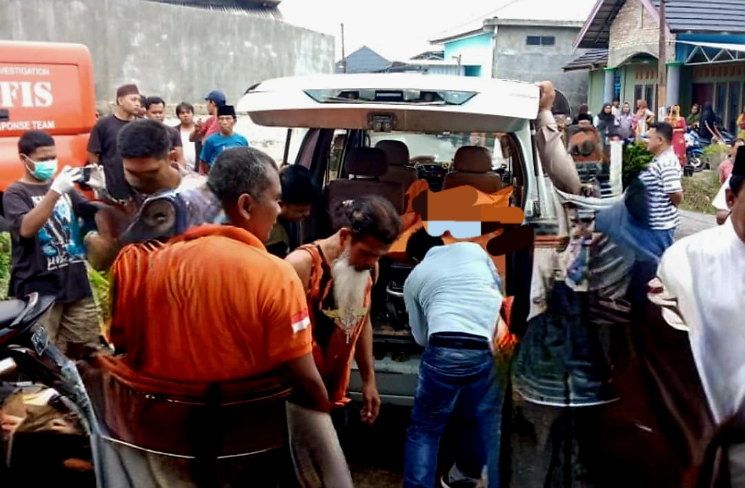 Seorang IRT di Madurejo Ditemukan Gantung Diri di Rumahnya