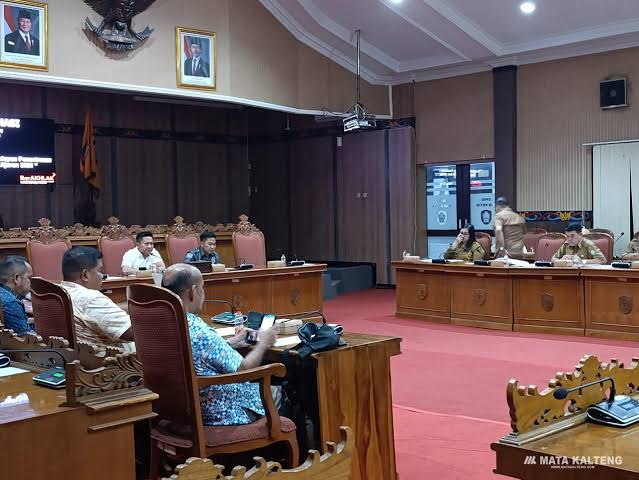 Disdik Kotim Bersama Komisi III DPRD Tekankan Larangan Pungli