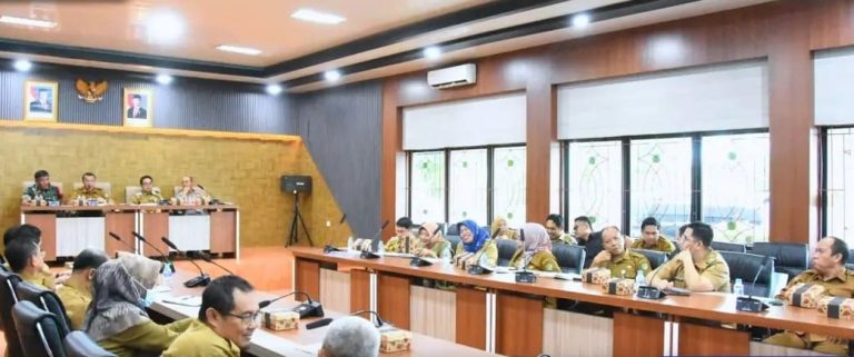Pemkab Barito Utara Gelar Rapat Persiapan Lahan untuk Program Makan Bergizi Gratis