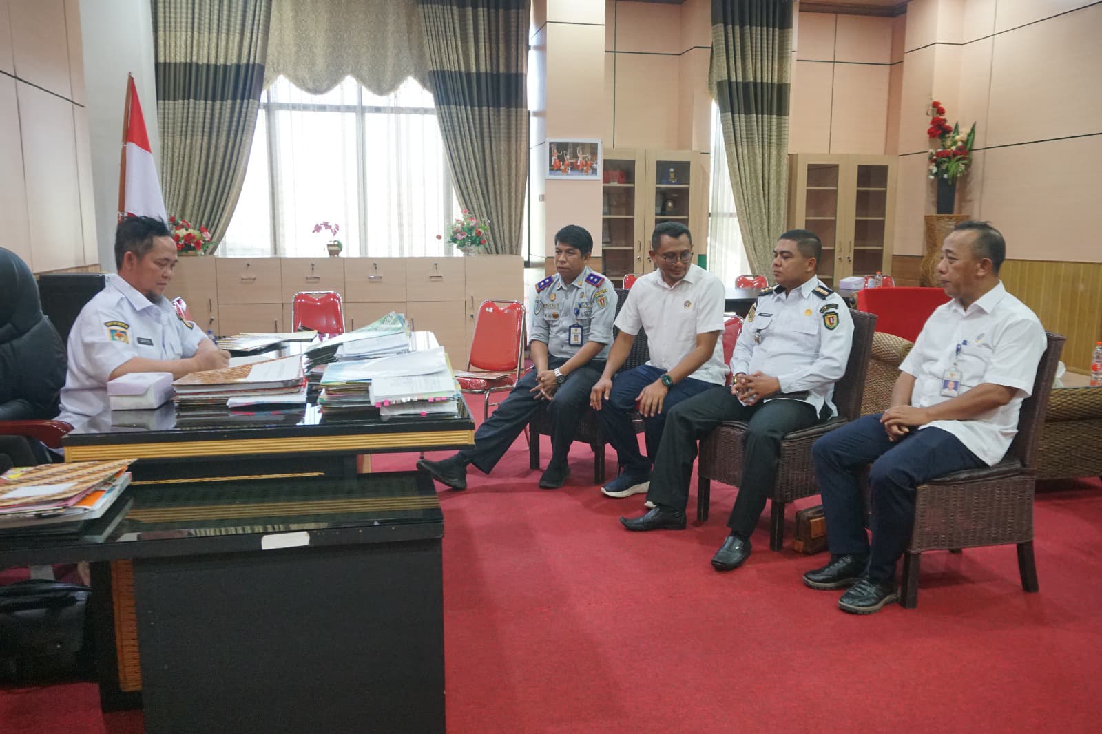 Bupati Terima Audiensi Kantor Bandara Tumbang Samba, Bahas Layanan Maskapai Perintis