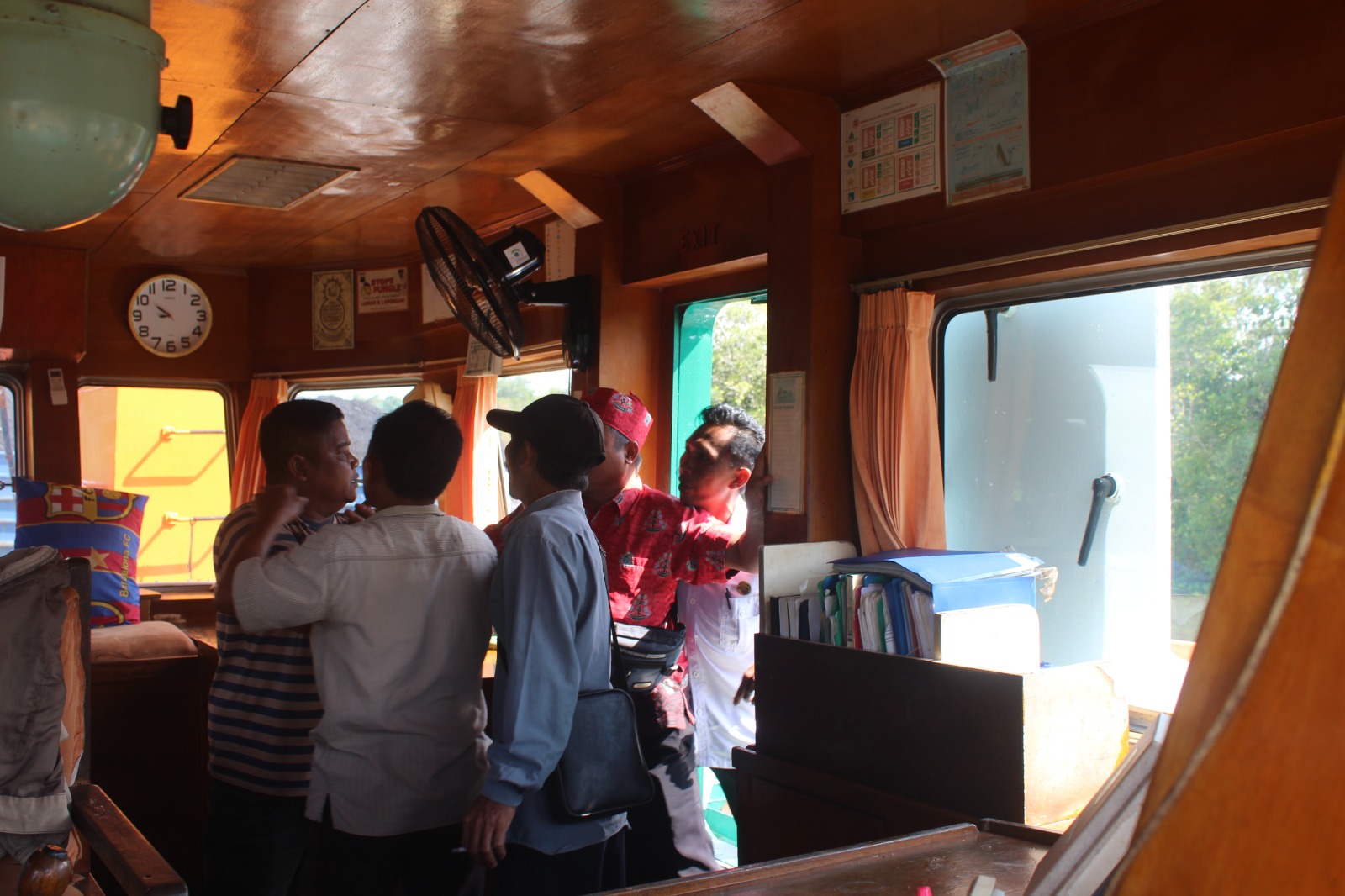 Aksi Protes Berujung Kekerasan, Warga Minta Keadilan untuk Kades