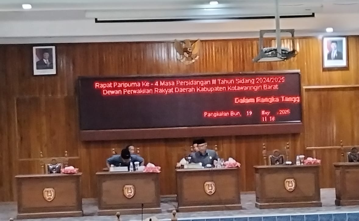 Paripurna DPRD Kobar, Pemkab Tanggapi Masukan Fraksi Atas Dua Ranperda 2025