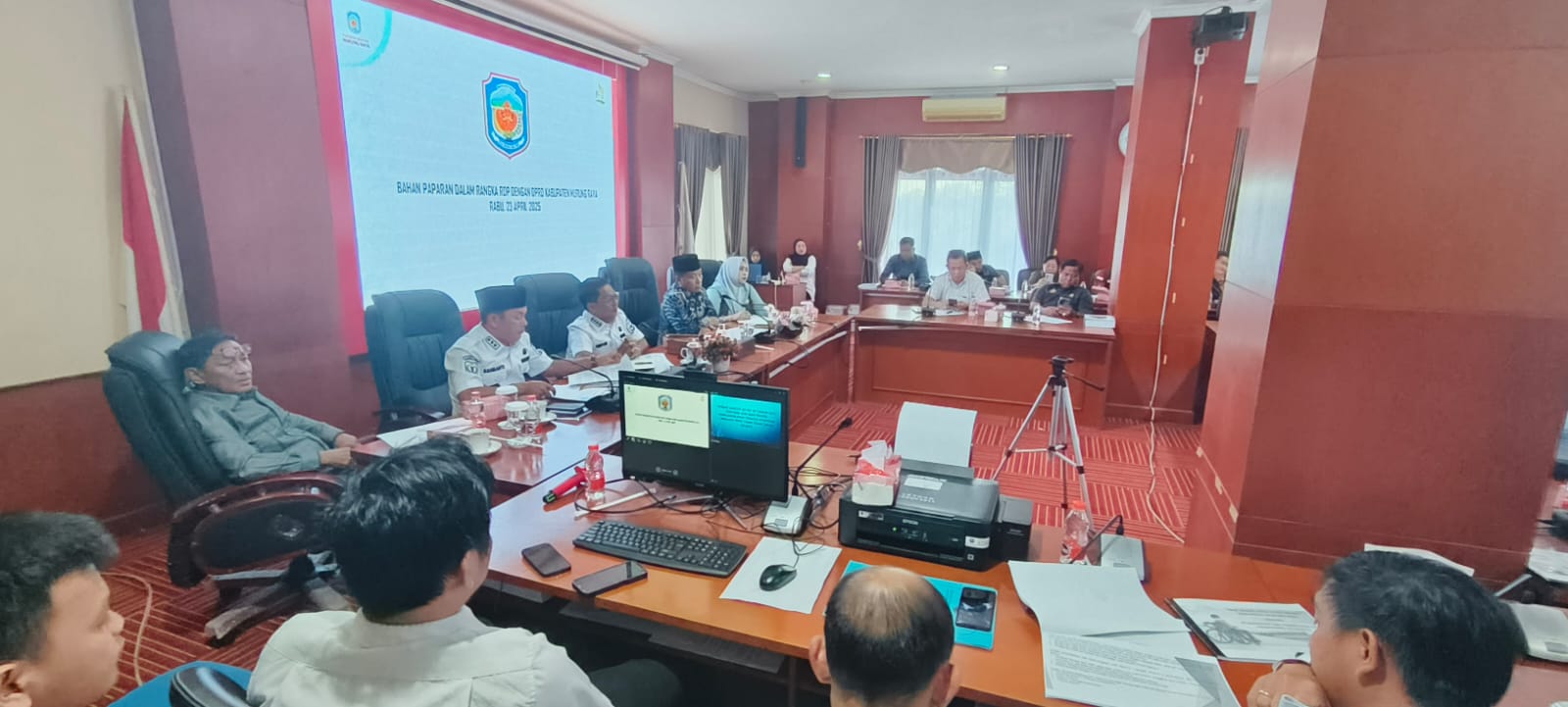 DPRD dan Pemkab Murung Raya Sepakat Perjuangkan Nasib 775 Honorer