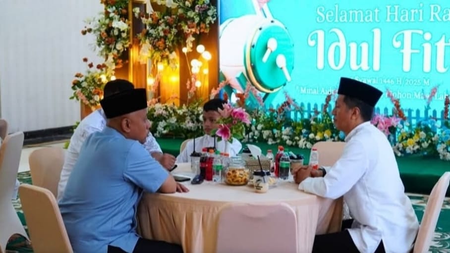 Open House Idul Fitri, Pj Bupati Barito Utara Sambut Warga dengan Hangat
