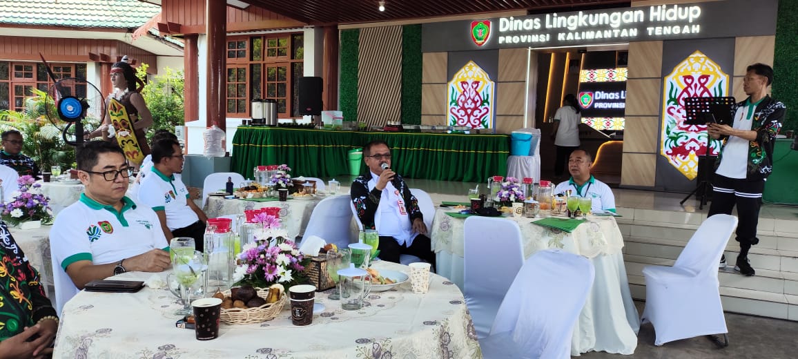 DLH Kalteng akan Sulap Sampah Plastik Jadi Sumber PAD