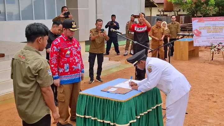 Lantik Pj Kades dan Anggota BPD Sabaung, Saiful: Kedepankan Kepentingan Rakyat