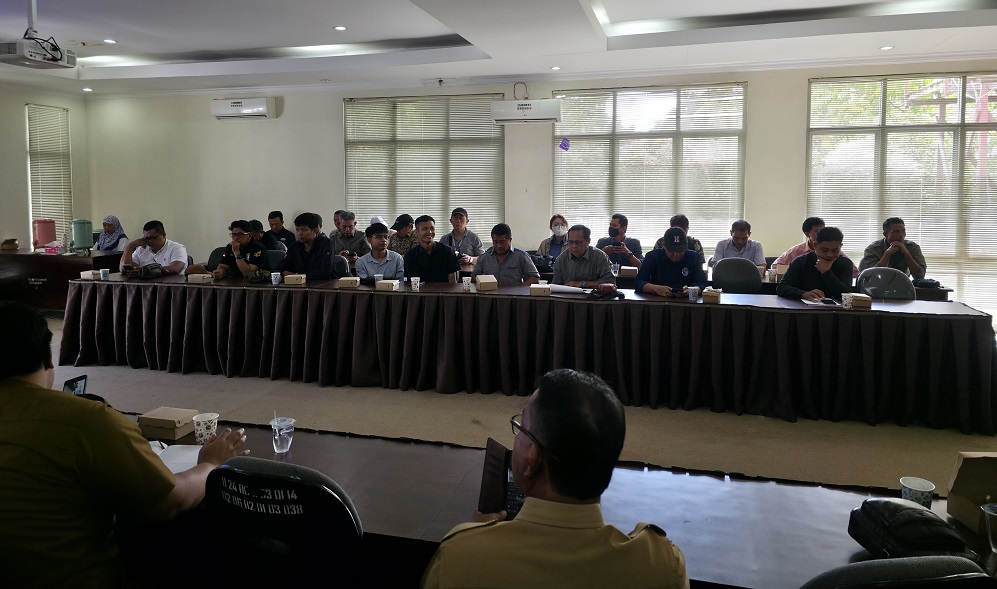 Disbun Kalteng Gelar Rapat Penetapan Harga TBS, Dorong Keadilan Harga Sawit Petani