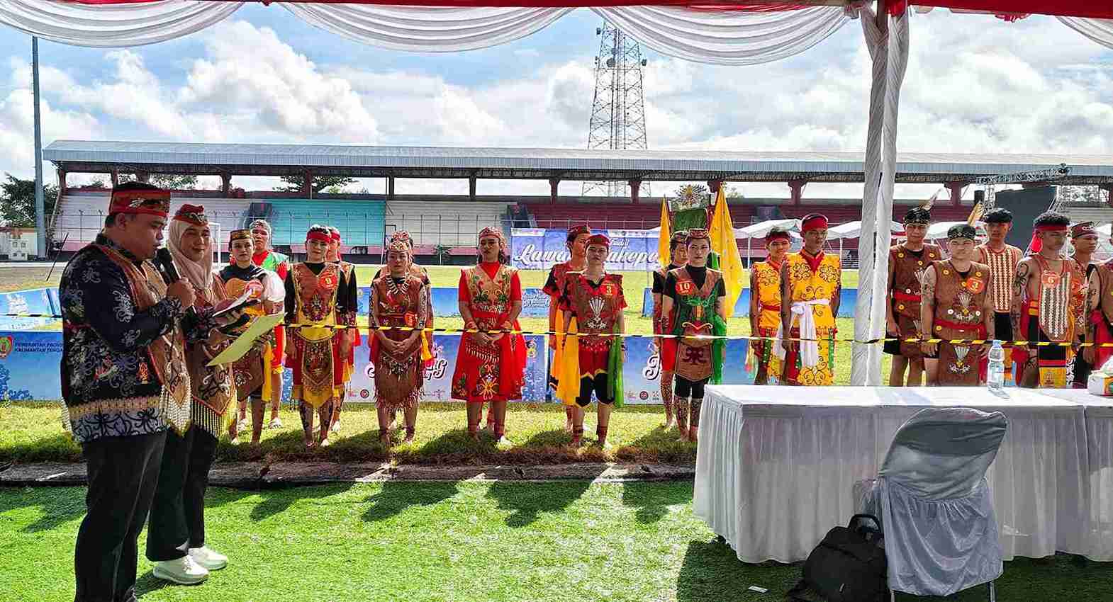 Lawang Sakepeng Ungkap Pesona Budaya Dayak di FBIM 2025