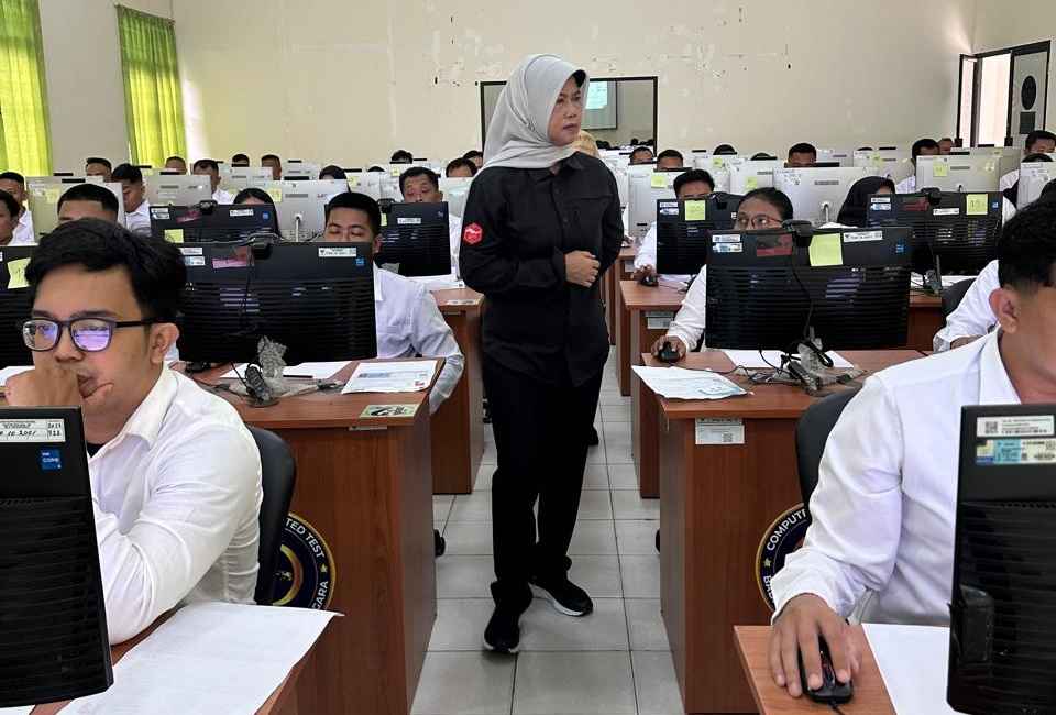 Kepala BKD Kalteng Pantau Seleksi PPPK Tahap Dua di Palangka Raya