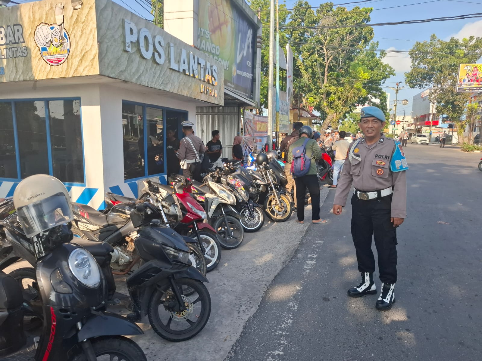 Hari ke-11 Operasi Patuh 2025 di Kobar: 360 Teguran dan 70 Tilang, R2 dan ODOL Jadi Sorotan