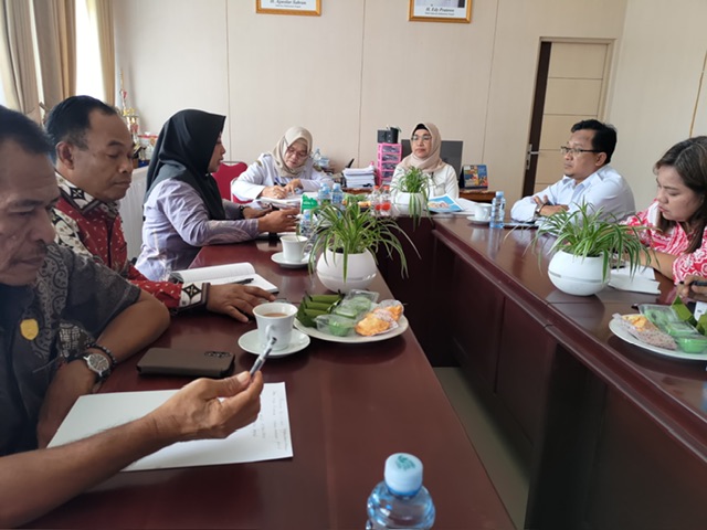 Diskop UMKM Kalteng Terima Kunjungan DPRD Kobar, Bahas Percepatan Pembentukan Koperasi Merah Putih