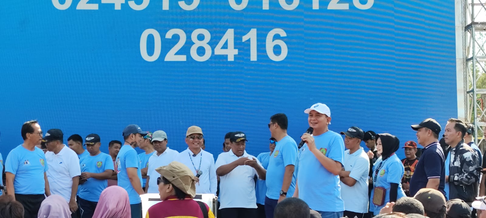 Gubernur Kalteng Tambah Tiga Hadiah Motor Saat Jalan Sehat Harkopnas