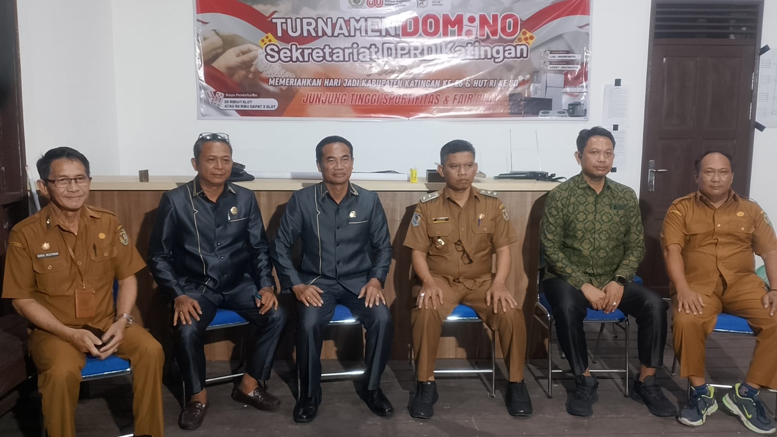 Buka Turnamen Domino di DPRD Katingan, Wabup Firdaus: Junjung Sportifitas