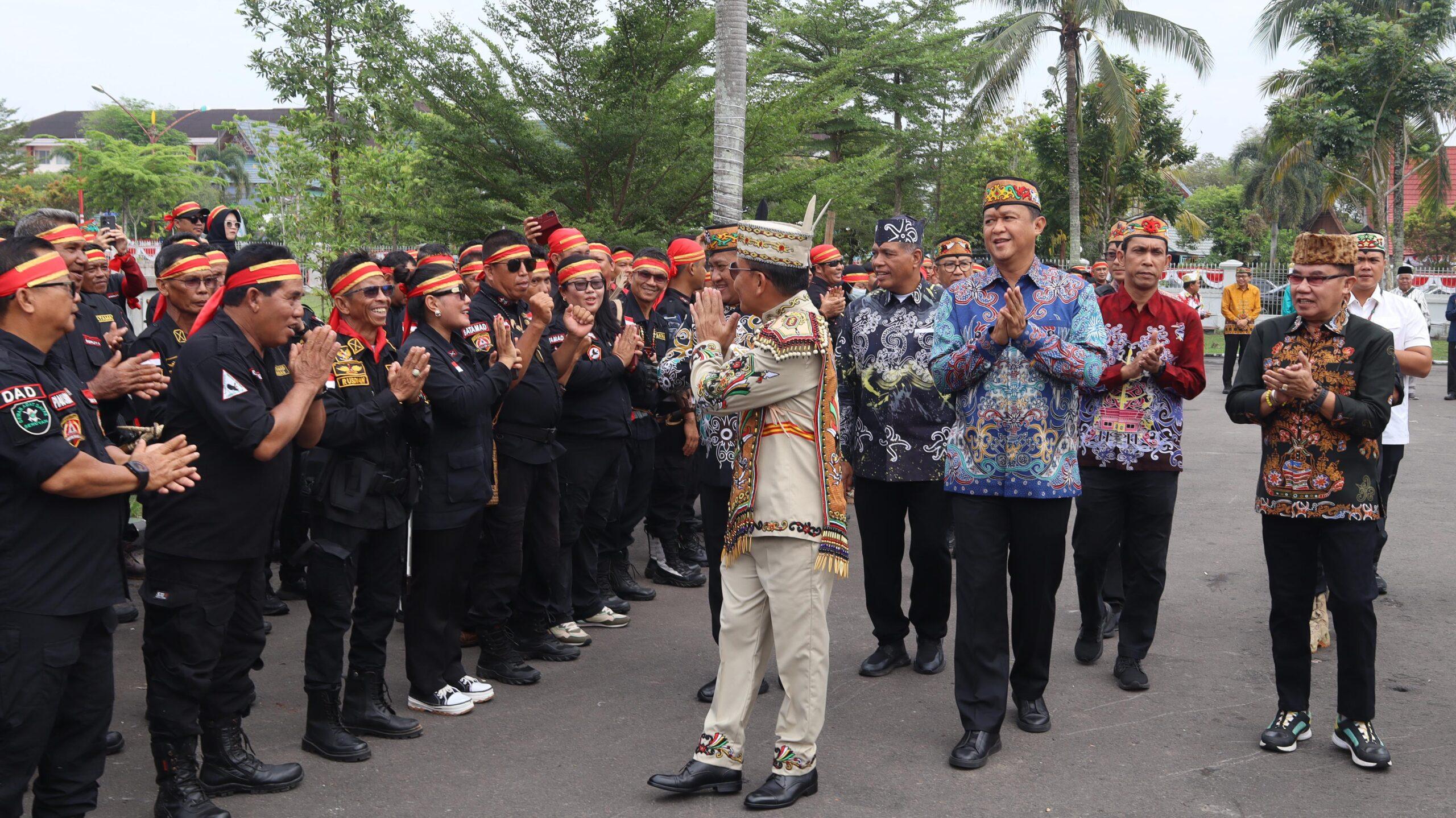 BATAMAD Dikukuhkan, Kapolda Kalteng Dorong Sinergi Adat dan Aparat Keamanan
