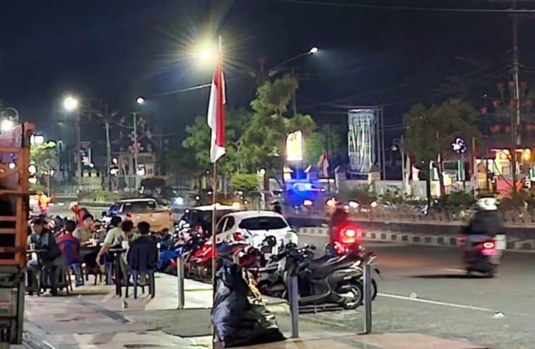 PKL Keluhkan Penertiban Tak Adil: Trotoar Masih Dipakai Jualan, yang Tertib Malah Sepi Pembeli