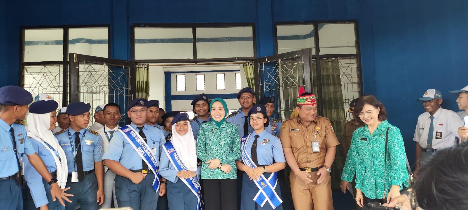 Pesan Ketua TP PKK Kalteng: Siswa Harus Punya Etika, Karakter, dan Pola Pikir Positif